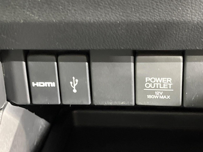 2016 Honda Odyssey DBA-RC1 (UW-69f021ffc4640)[16]