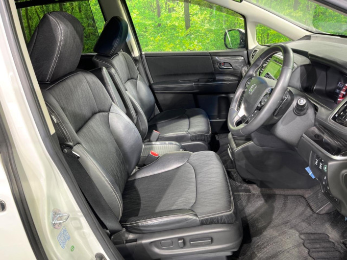 2016 Honda Odyssey DBA-RC1 (UW-69f021ffc4640)[28]