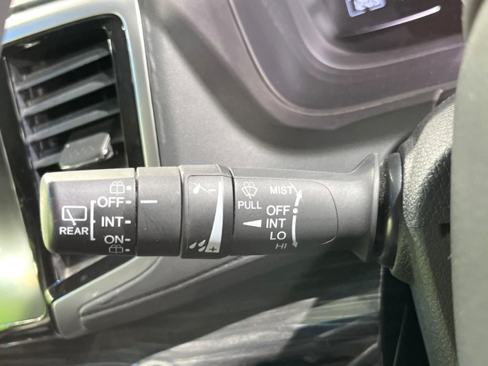 2016 Honda Odyssey DBA-RC1 (UW-69f021ffc4640)[12]