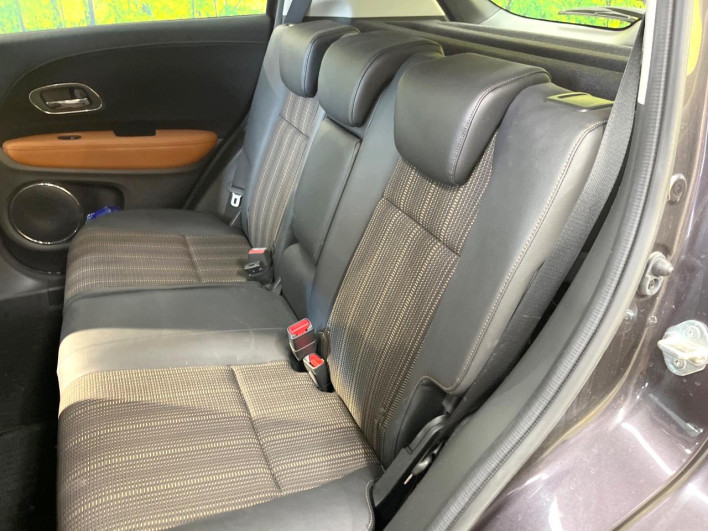 2014 Honda VEZEL DAA-RU3 (UW-69f02201f2991)[23]