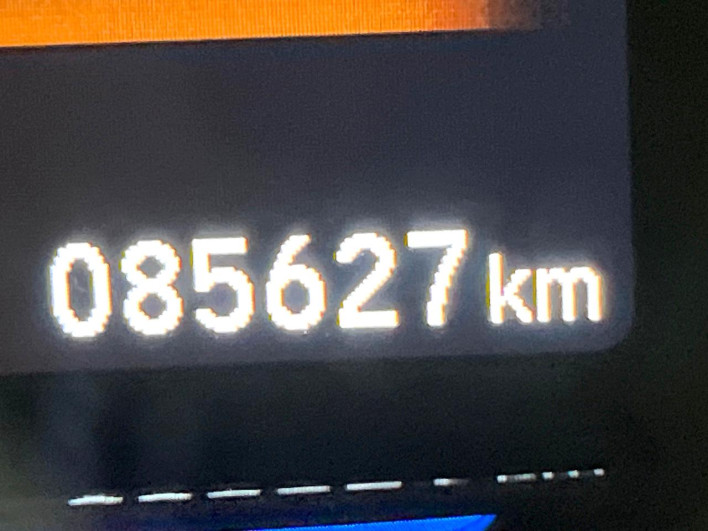 2014 Honda VEZEL DAA-RU3 (UW-69f02201f2991)[2]