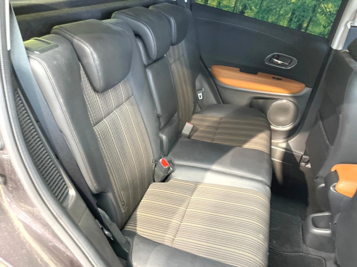 2014 Honda VEZEL DAA-RU3 (UW-69f02201f2991)[26]