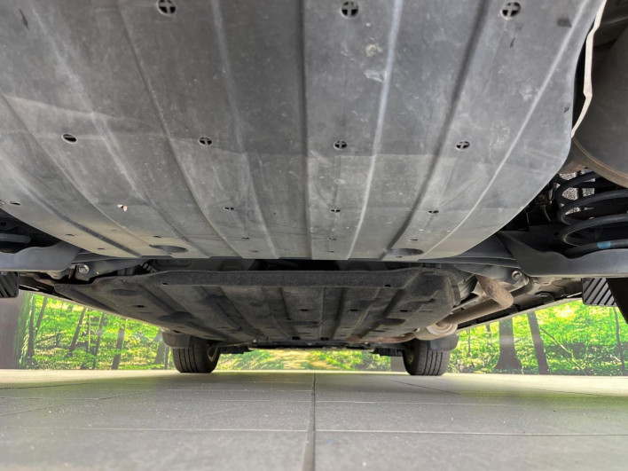 2018 Honda VEZEL DAA-RU3 (UW-69f02202333fd)[27]