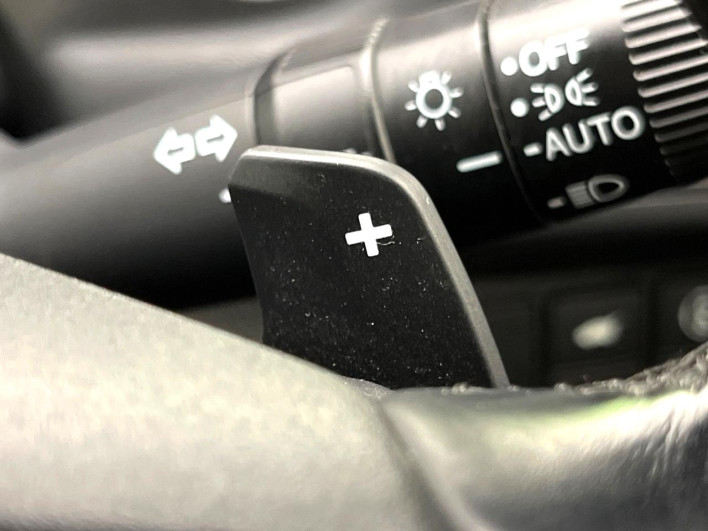 2021 Honda VEZEL 6AA-RV5 (UW-69f0220426db8)[15]