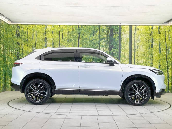 2022 Honda VEZEL 6AA-RV5 (UW-69f0220458fb3)[8]