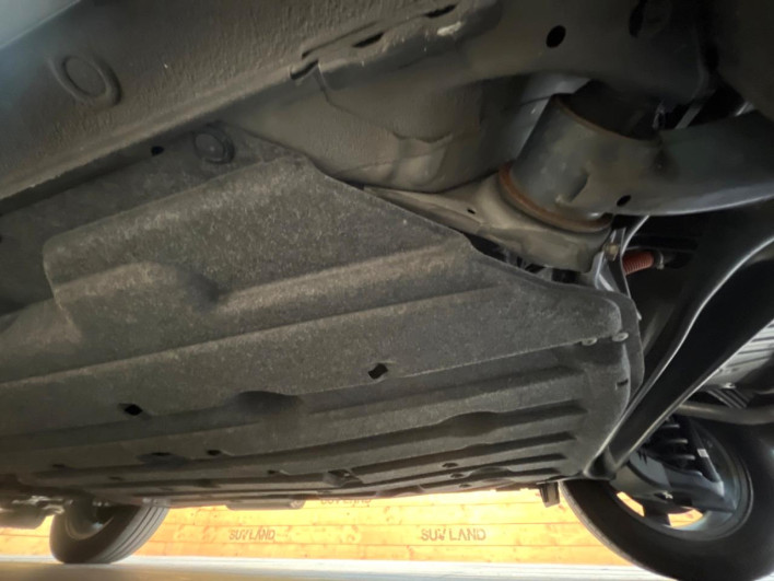 2023 Honda VEZEL 6AA-RV5 (UW-69f02205e59a6)[26]