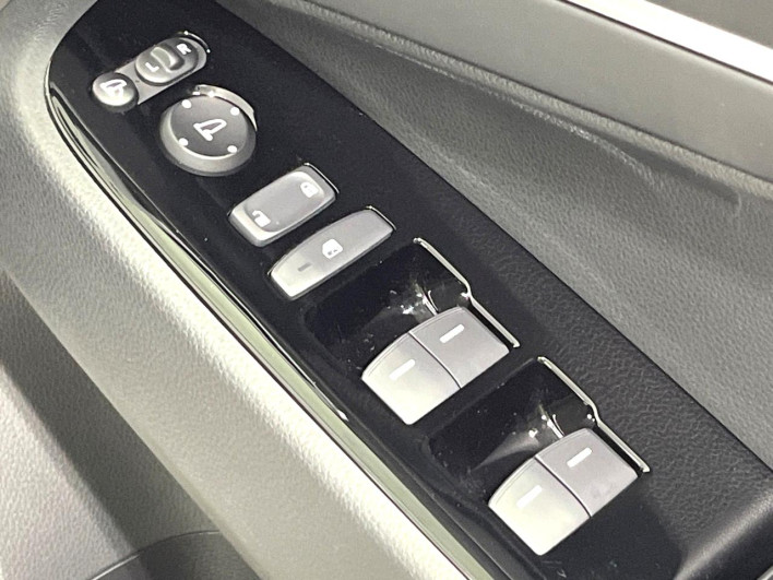 2024 Honda VEZEL 6AA-RV5 (UW-69f02207a081f)[21]