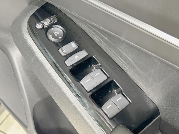 2024 Honda VEZEL 6AA-RV5 (UW-69f0220857ecc)[23]