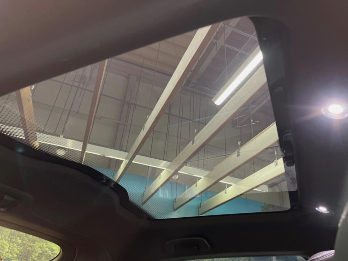 2025 Honda VEZEL 6AA-RV5 (UW-69f022089de12)[25]