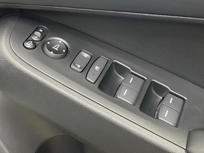 2025 Honda VEZEL 6AA-RV5 (UW-69f022089de12)[17]