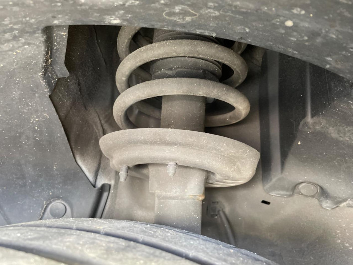 2021 Honda VEZEL 6AA-RV6 (UW-69f02208a6deb)[10]