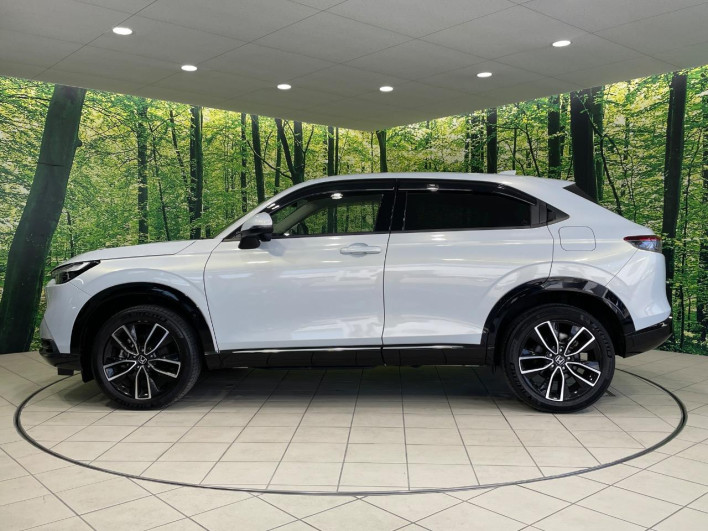 2021 Honda VEZEL 6AA-RV6 (UW-69f02208a6deb)[12]