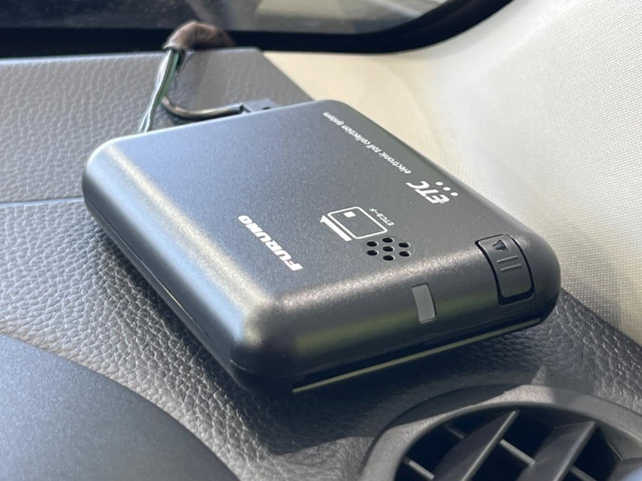 2024 Honda VEZEL 6AA-RV6 (UW-69f0220a6fa6f)[28]