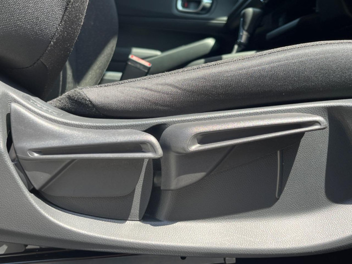 2024 Honda VEZEL 6AA-RV6 (UW-69f0220a6fa6f)[5]