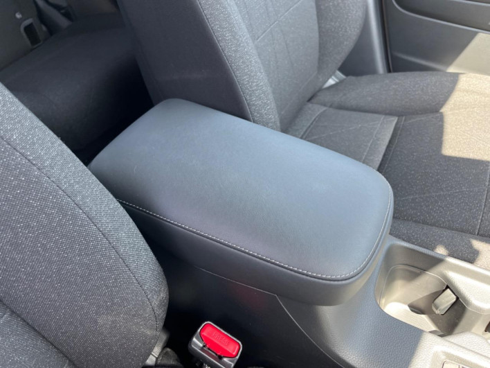 2024 Honda VEZEL 6AA-RV6 (UW-69f0220a6fa6f)[11]