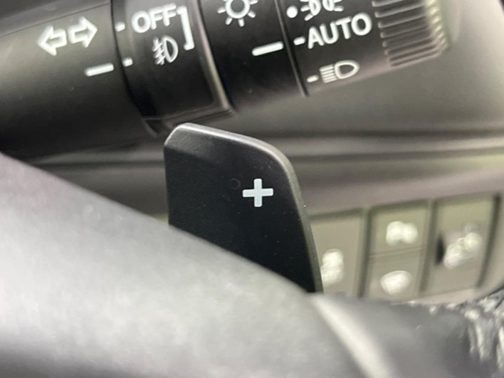 2024 Honda VEZEL 6AA-RV6 (UW-69f0220a6fa6f)[21]