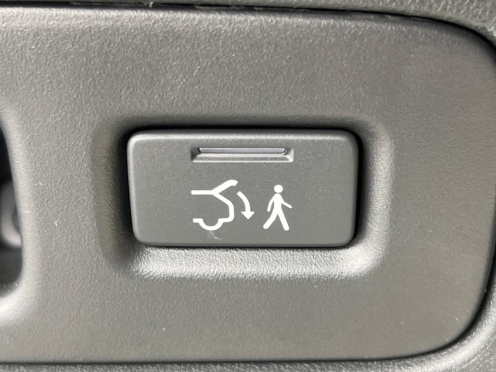 2025 Honda ZR-V 6AA-RZ6 (UW-69f0220b581c2)[26]