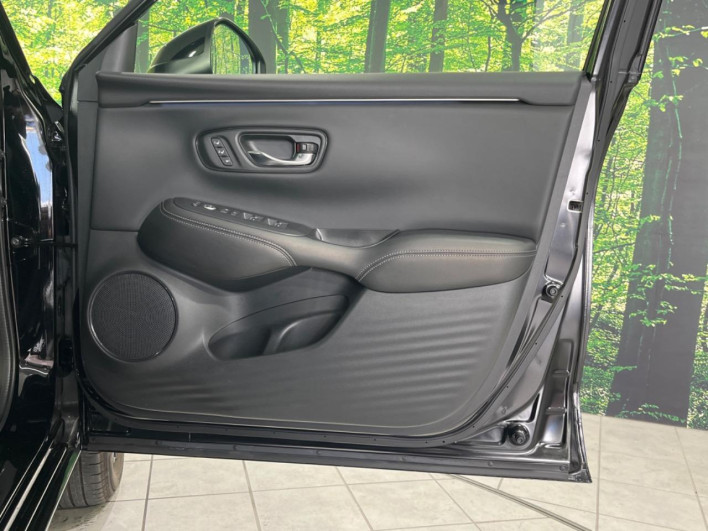 2025 Honda ZR-V 6AA-RZ6 (UW-69f0220b581c2)[28]