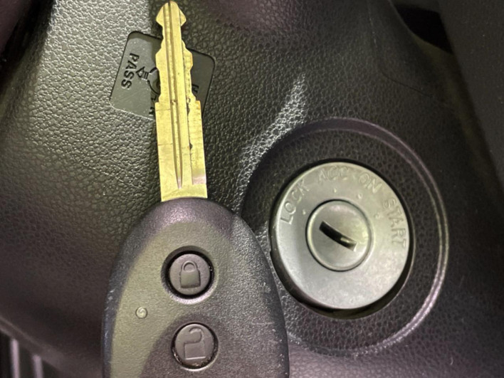 2020 Daihatsu Daihatsu Hijet Cargo EBD-S321V (UW-69f0220b7736e)[28]