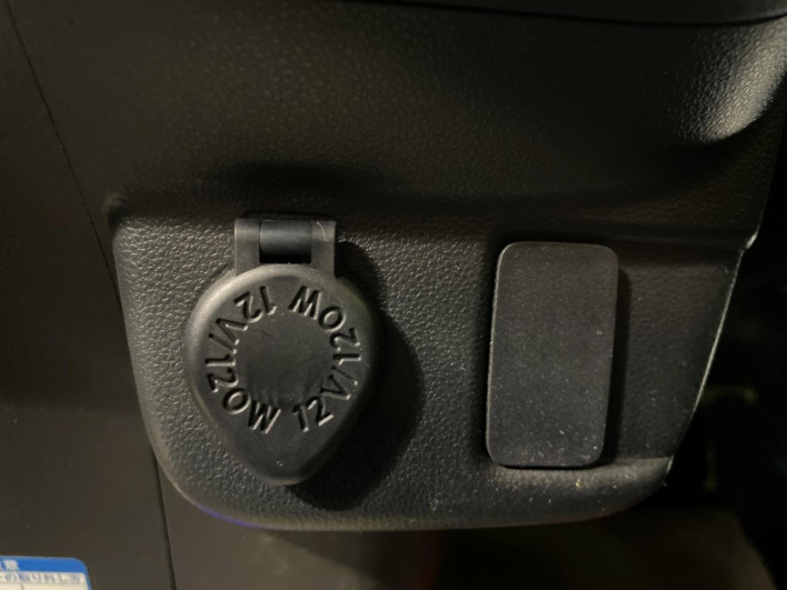 2020 Daihatsu Daihatsu Hijet Cargo EBD-S321V (UW-69f0220b7736e)[26]