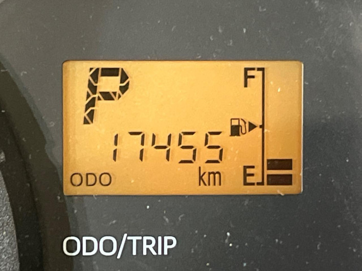 2015 Daihatsu Hiace Truck EBD-S500P (UW-69f0220c47a2d)[2]