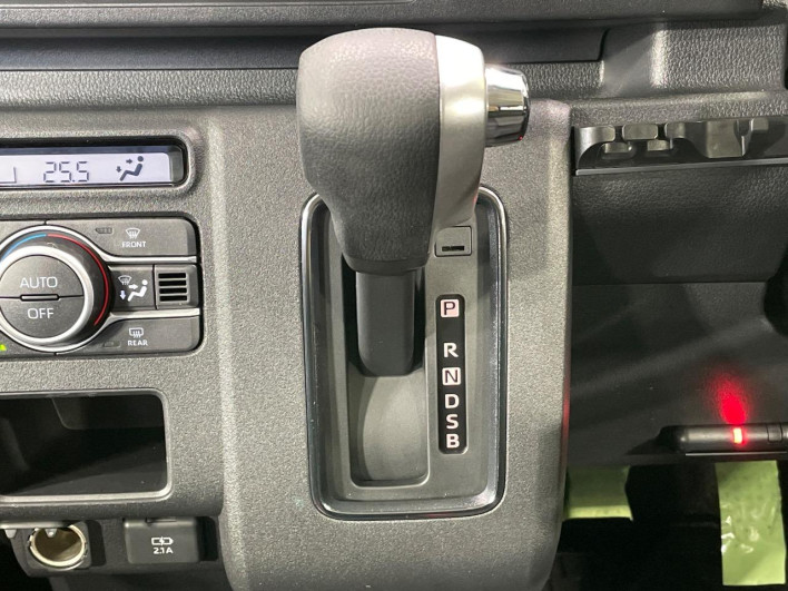 2024 Daihatsu Atrai 3BD-S710V (UW-69f0220d7adf1)[28]