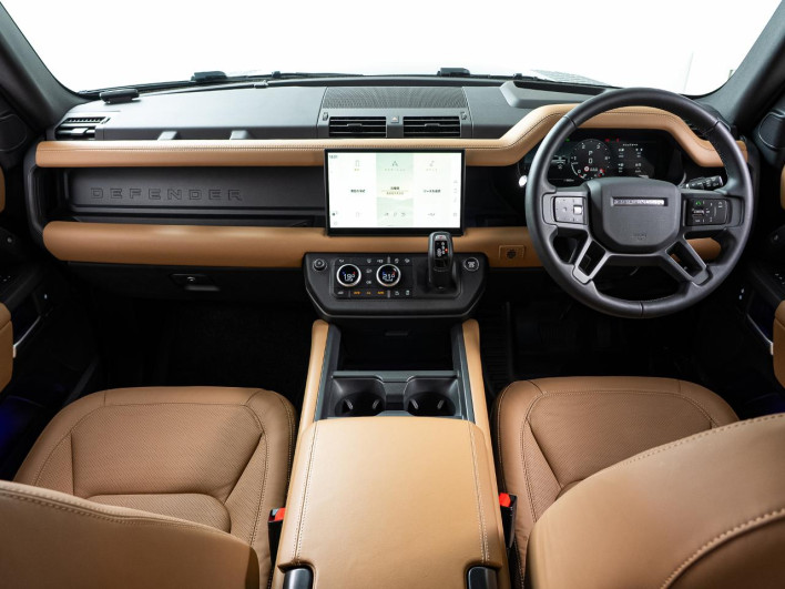 2025 Land Rover Defender 3CA-LE72WCB (UW-69f0220ee773d)[16]