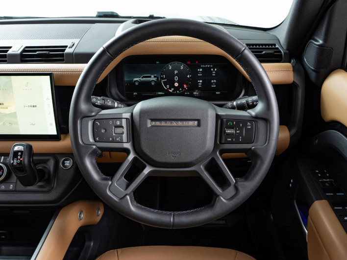 2025 Land Rover Defender 3CA-LE72WCB (UW-69f0220ee773d)[17]
