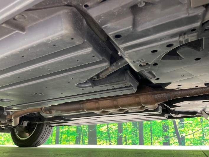 2017 Subaru Forester DBA-SJ5 (UW-69f0220f16597)[18]