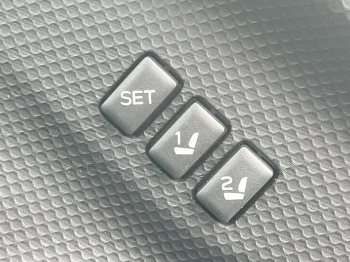 2019 Subaru Forester 5AA-SKE (UW-69f0220fc69af)[28]