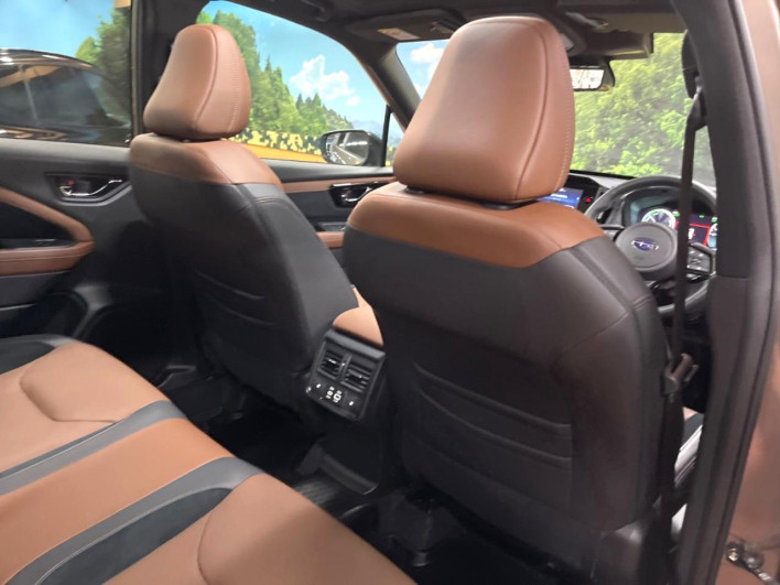 2025 Subaru Forester 5AA-SLG (UW-69f0221010bf9)[21]