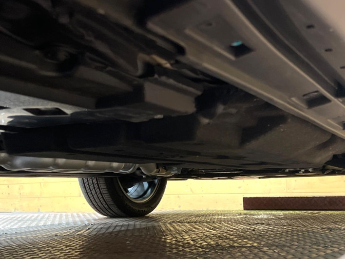 2025 Subaru Forester 5AA-SLG (UW-69f0221010bf9)[15]