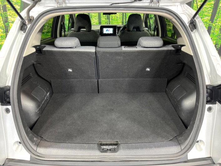 2022 Nissan Note 6AA-SNE13 (UW-69f0221153f08)[7]