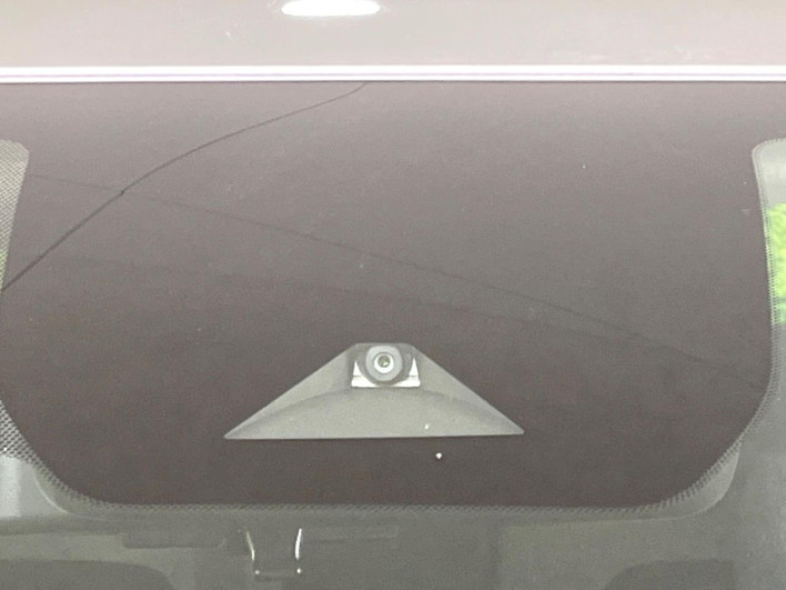 2022 Nissan Note 6AA-SNE13 (UW-69f0221153f08)[9]