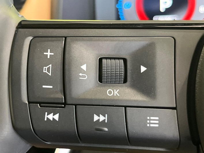 2023 Nissan X-Trail 6AA-SNT33 (UW-69f02211df251)[25]