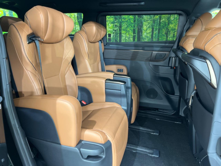 2023 Toyota Vellfire 5BA-TAHA40W (UW-69f02213522b7)[18]