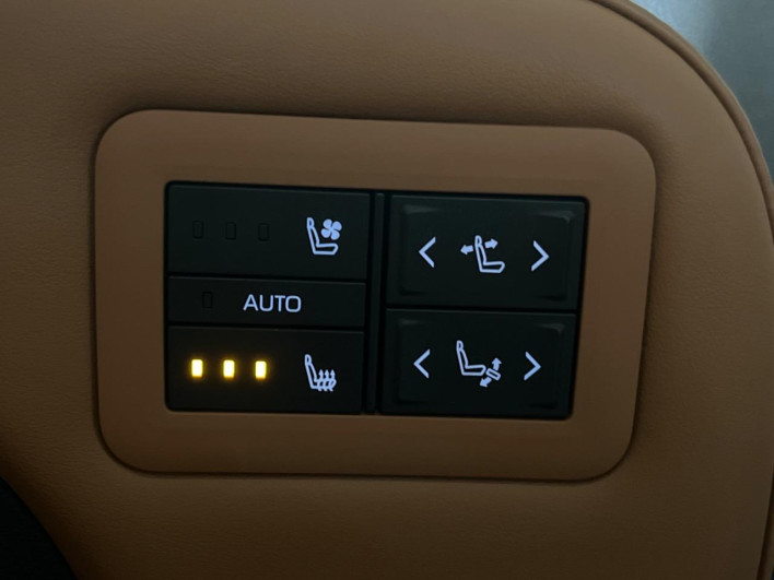 2023 Toyota Vellfire 5BA-TAHA40W (UW-69f02213522b7)[21]