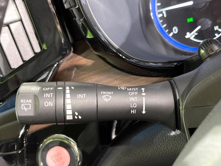 2021 Nissan Elgrand 5BA-TE52 (UW-69f02213caf0f)[9]