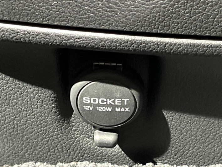 2021 Nissan Elgrand 5BA-TE52 (UW-69f02213caf0f)[13]