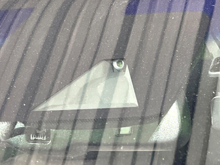 2021 Nissan Elgrand 5BA-TE52 (UW-69f02213caf0f)[18]