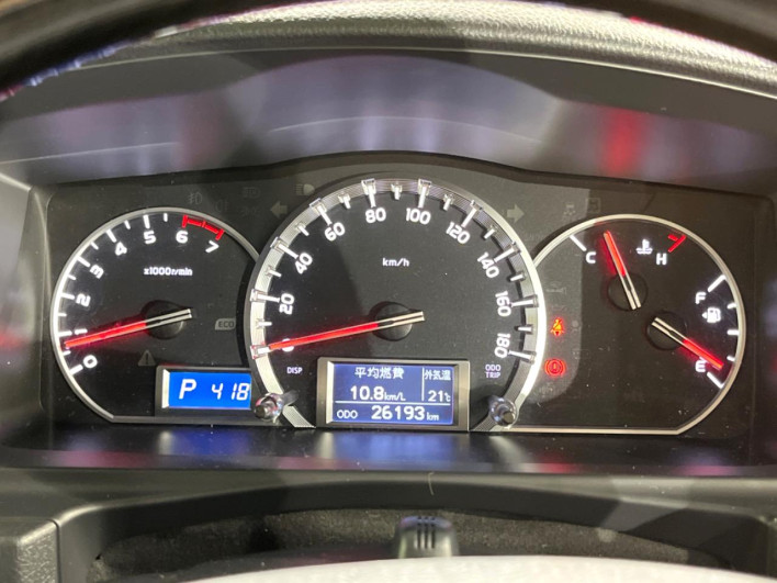 2019 Toyota Hiace Van CBF-TRH200V (UW-69f0221430e7c)[21]