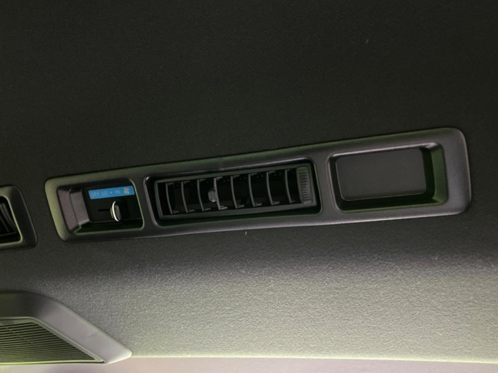 2019 Toyota Hiace Van CBF-TRH200V (UW-69f0221430e7c)[10]