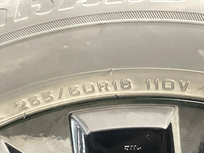 2021 Toyota Land Cruiser Prado 3BA-TRJ150W (UW-69f02214599f2)[28]