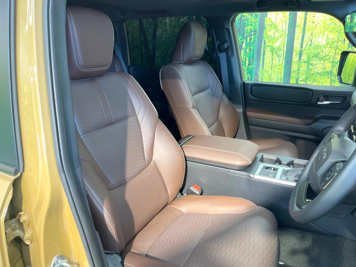 2024 Toyota Land Cruiser 250 3BA-TRJ250W (UW-69f02215ae79c)[24]