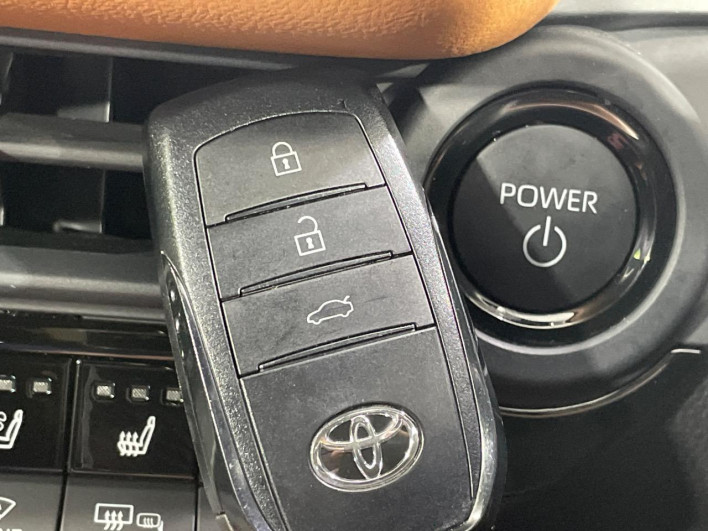 2024 Toyota Crown Crossover 5AA-TZSH35 (UW-69f0221677c37)[4]