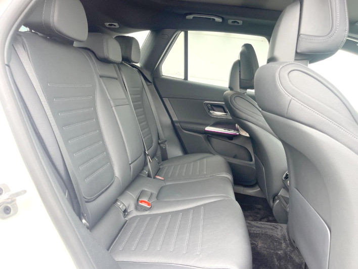 2024 Mercedes Benz GLC 3CA-254605 (UW-69f0221a2171d)[29]