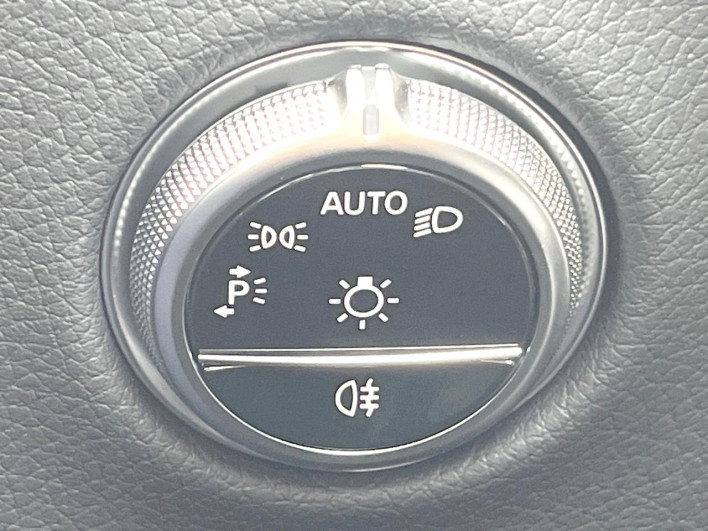 2024 Mercedes Benz GLC 3CA-254605 (UW-69f0221a2171d)[24]