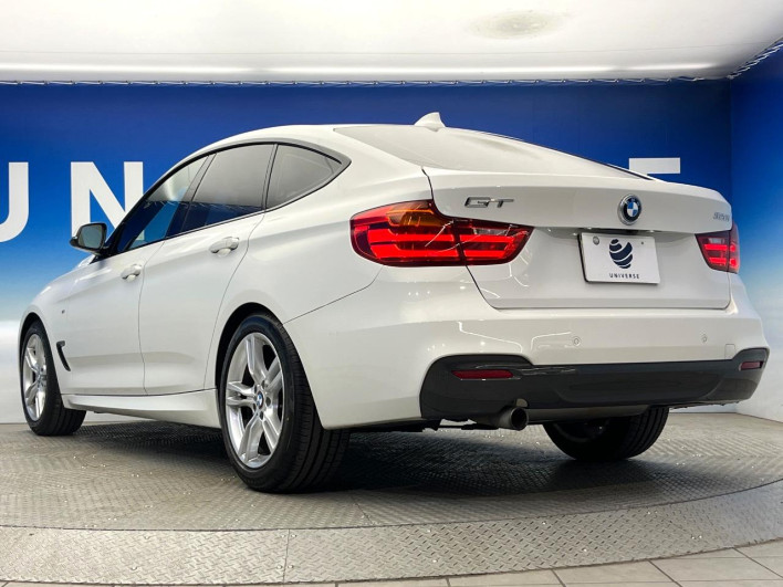2015 BMW 3 Series DBA-3X20 (UW-69f0221c0b5d3)[14]