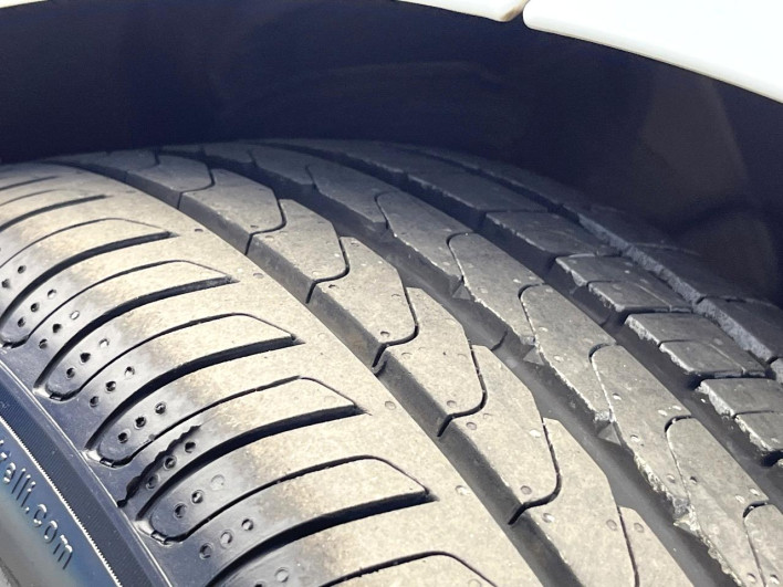 2015 BMW 3 Series DBA-3X20 (UW-69f0221c0b5d3)[7]