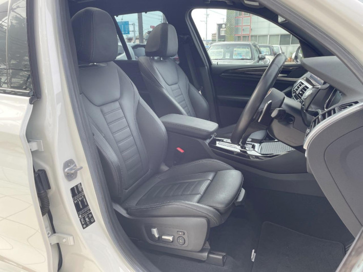 2019 BMW X3 LDA-TX20 (UW-69f0221e175a2)[7]